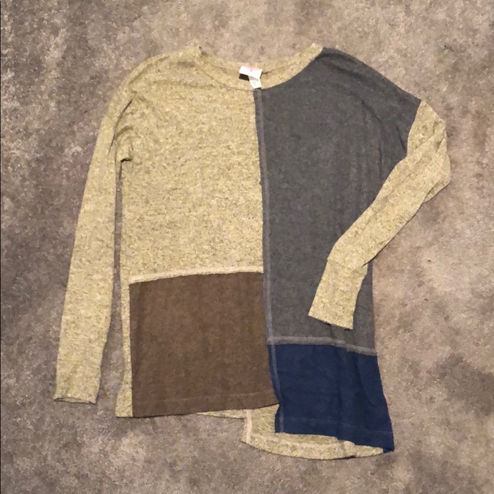Long sleeve, cozy color block
